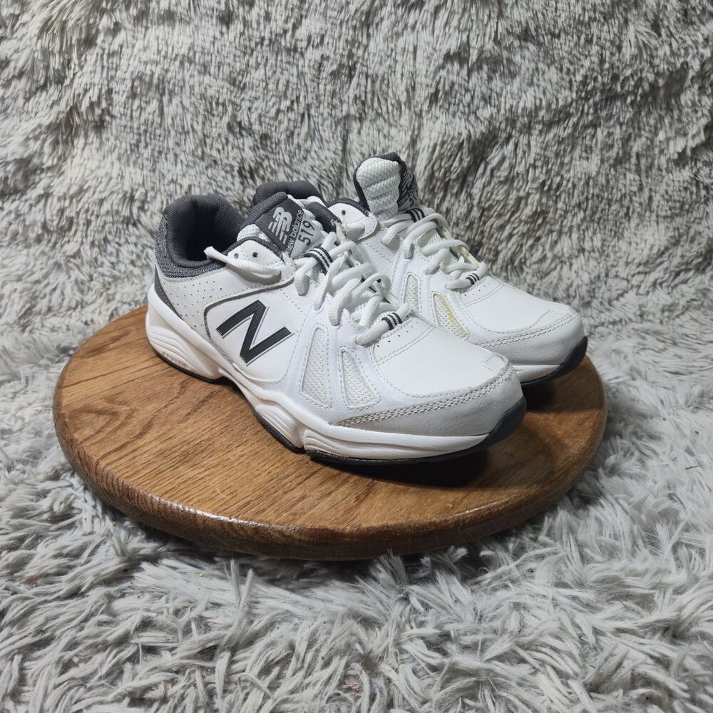 New Balance 519 Mens White Dark Gray Cross Training Sneaker Size 8 Walking Shoes